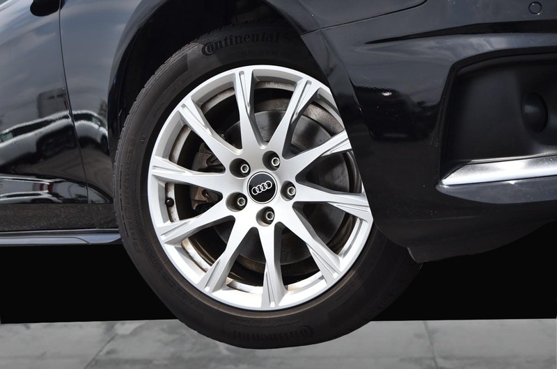 Audi A4 Sedan Vehicle Image 03