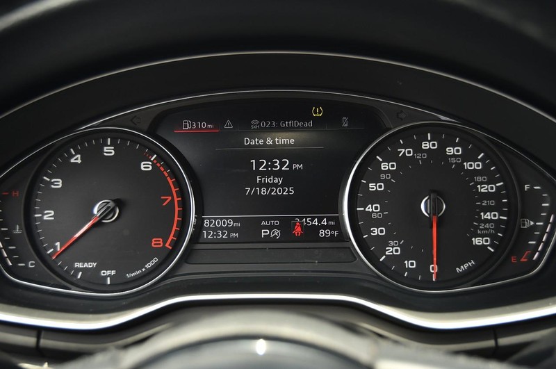 Audi A4 Sedan Vehicle Image 14