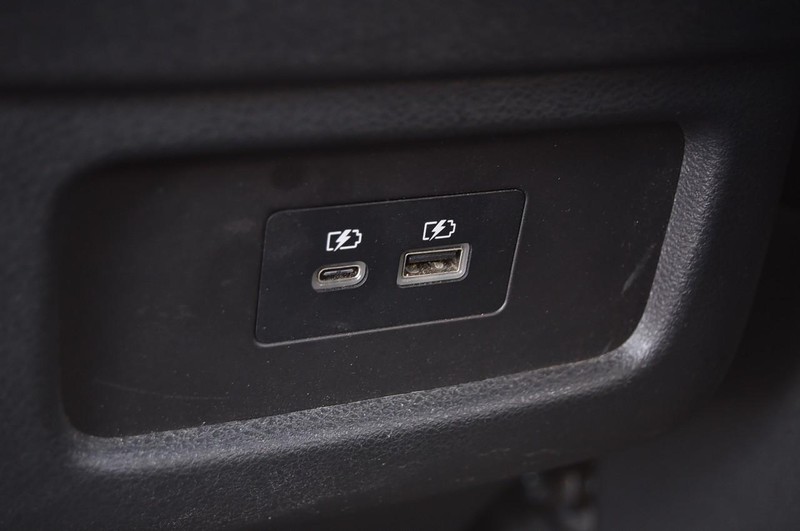 Nissan Pathfinder Vehicle Image 26