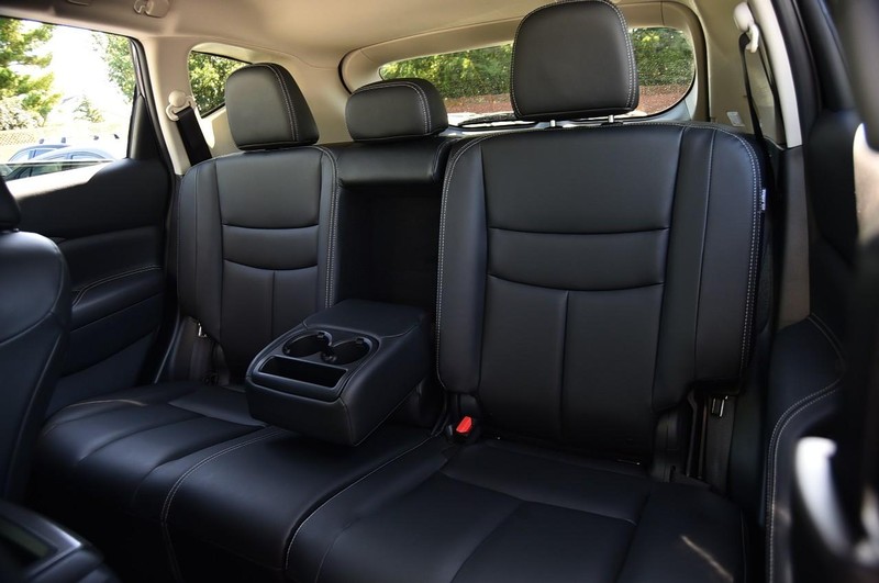 Nissan Murano Vehicle Image 22