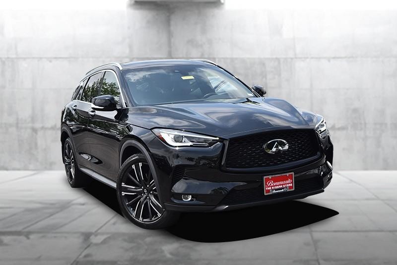 INFINITI QX50 Vehicle Image 02
