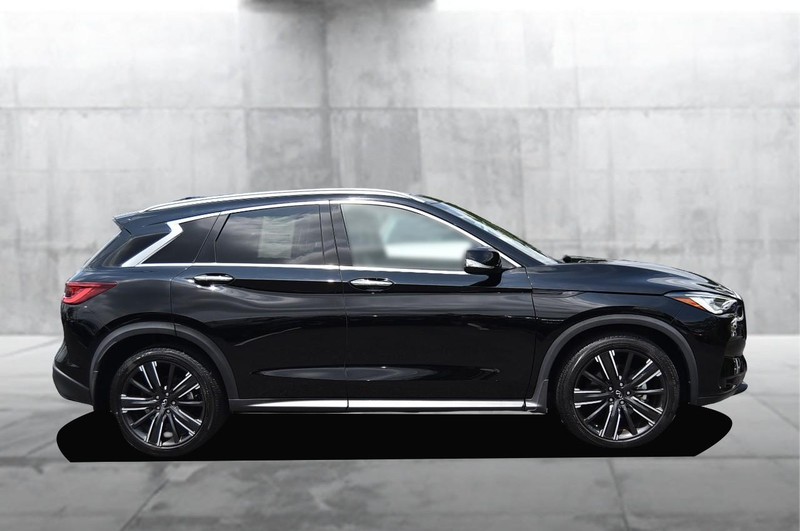 INFINITI QX50 Vehicle Image 05