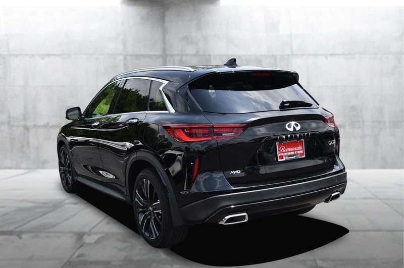 INFINITI QX50 Vehicle Image 07