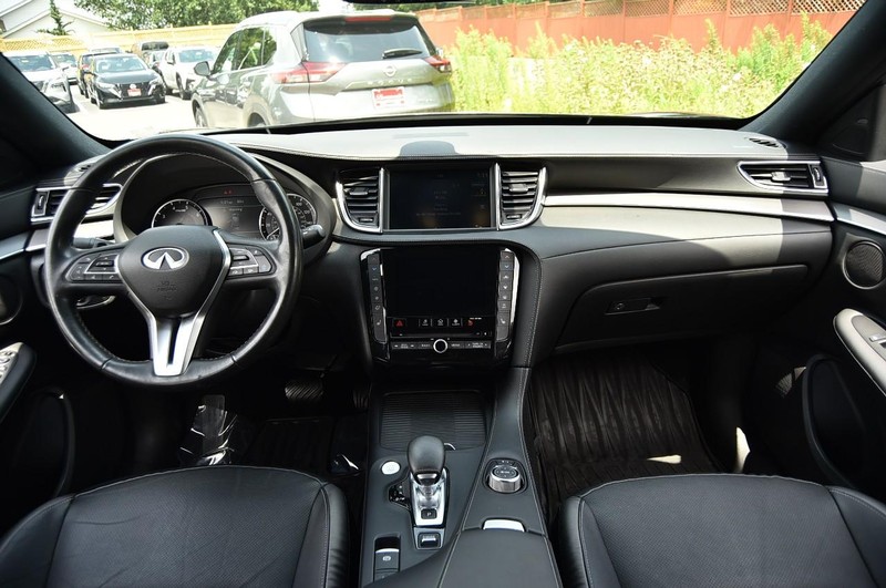 INFINITI QX50 Vehicle Image 08