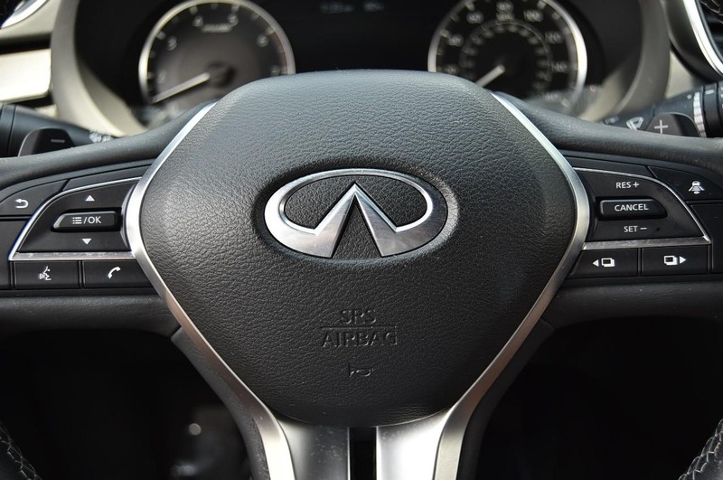 INFINITI QX50 Vehicle Image 19