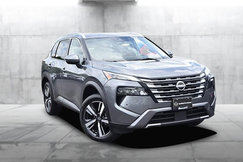 Nissan Rogue Vehicle Image 02