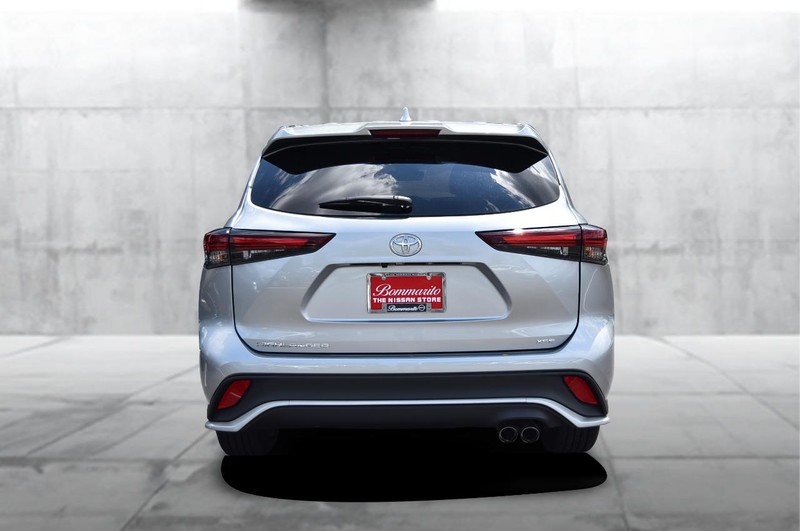 Toyota Highlander Vehicle Image 06