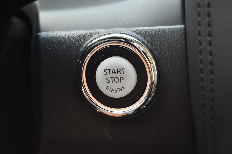 Nissan Armada Vehicle Image 20