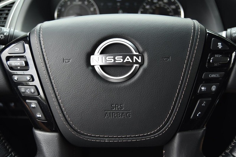 Nissan Armada Vehicle Image 25