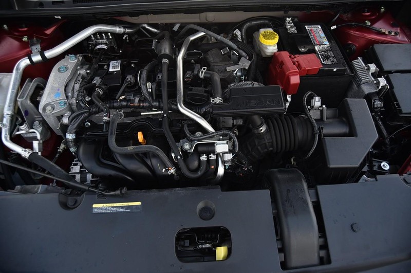 Nissan Sentra Vehicle Image 26