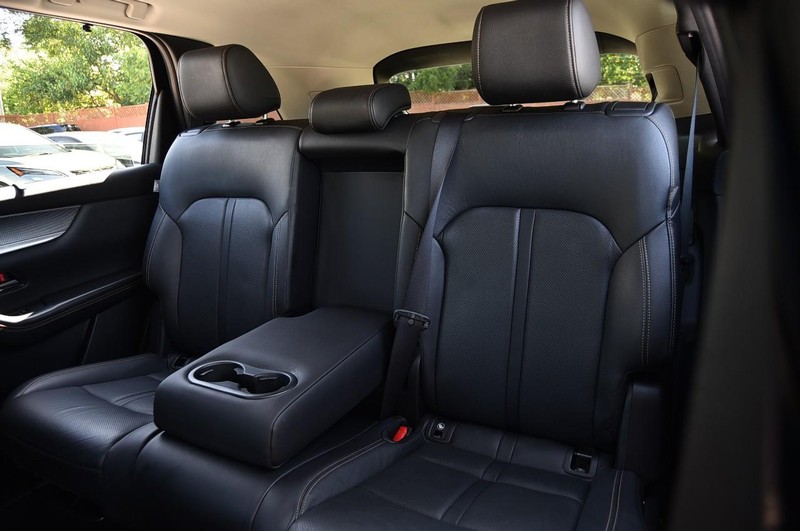 Mazda CX-90 Vehicle Image 23