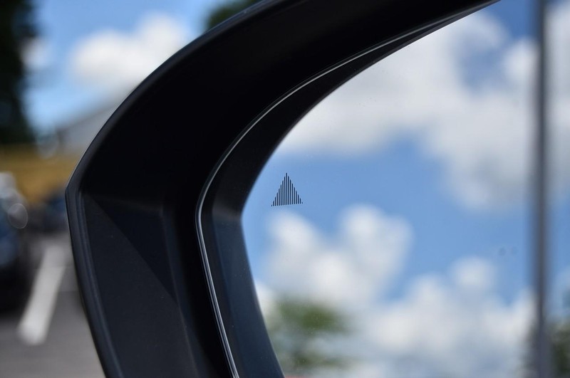 Nissan Rogue Vehicle Image 10