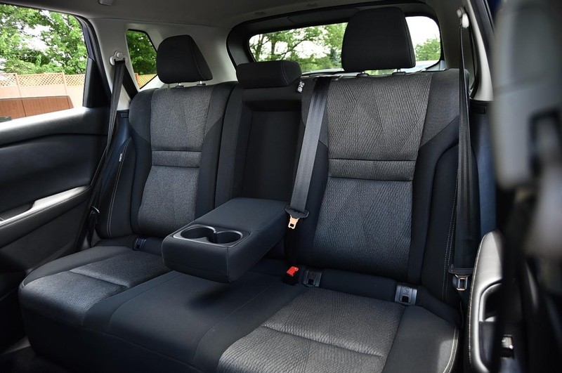 Nissan Rogue Vehicle Image 20