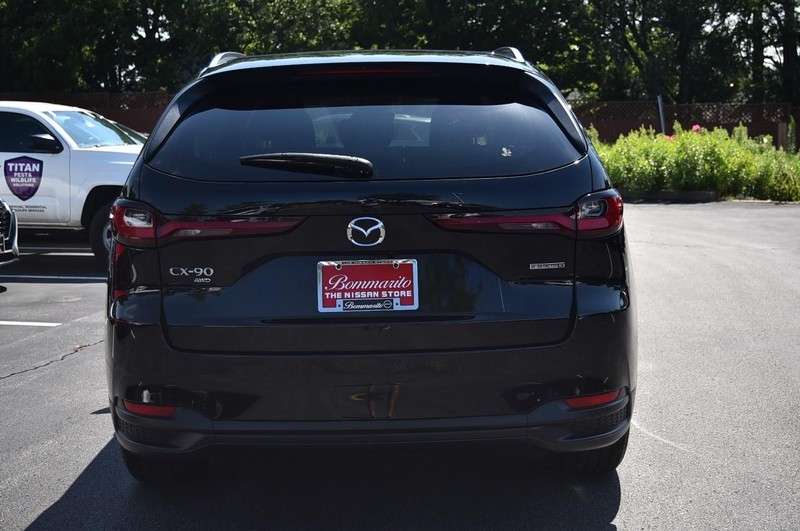 Mazda CX-90 Vehicle Image 06