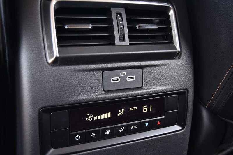 Mazda CX-90 Vehicle Image 24