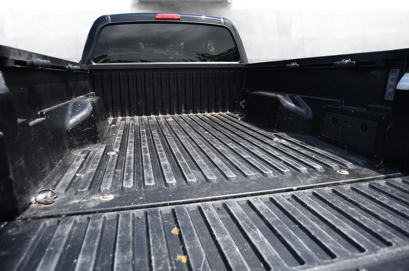 Toyota Tacoma 2WD Vehicle Image 06