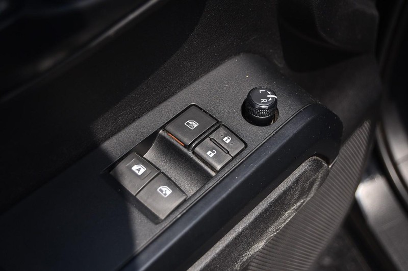 Toyota Tacoma 2WD Vehicle Image 10