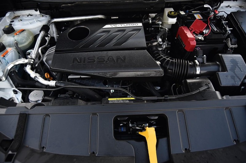 Nissan Rogue Vehicle Image 26
