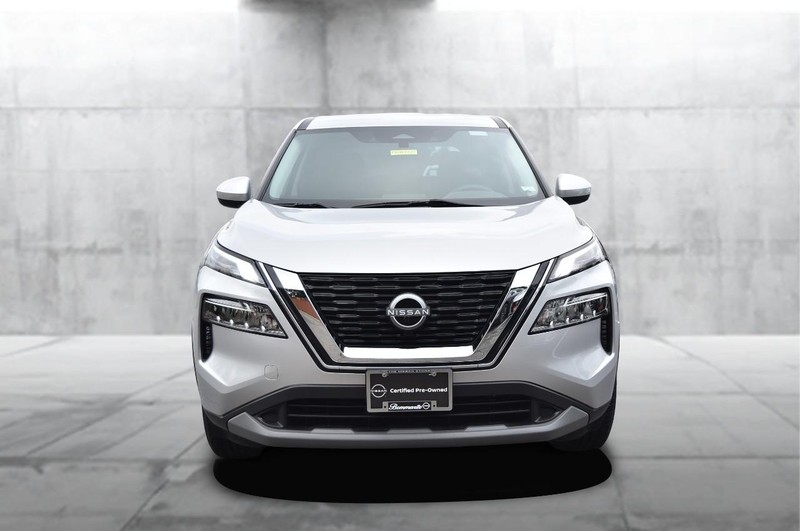 Nissan Rogue Vehicle Image 04