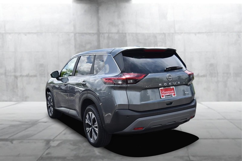 Nissan Rogue Vehicle Image 07