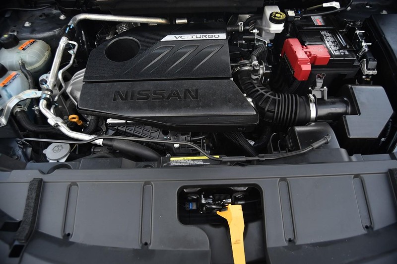Nissan Rogue Vehicle Image 23