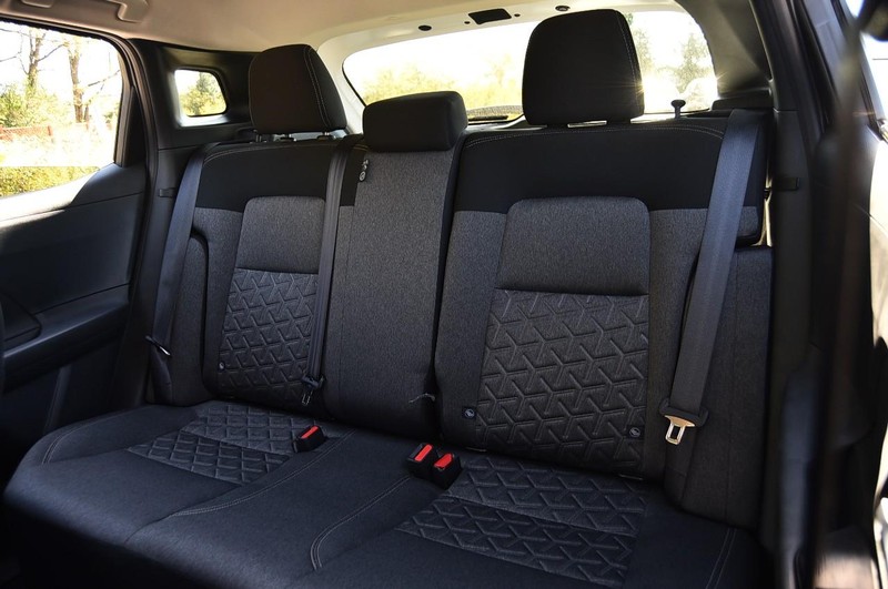 Nissan Kicks Vehicle Image 22