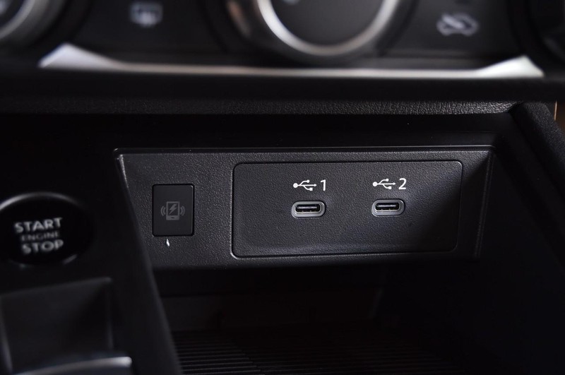 Nissan Kicks Vehicle Image 17