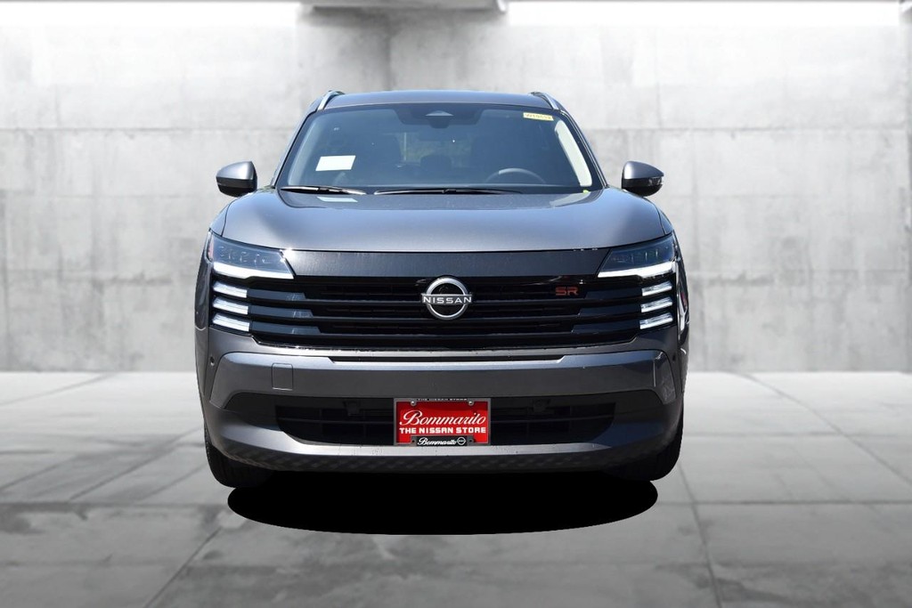 Nissan Kicks Vehicle Image 04