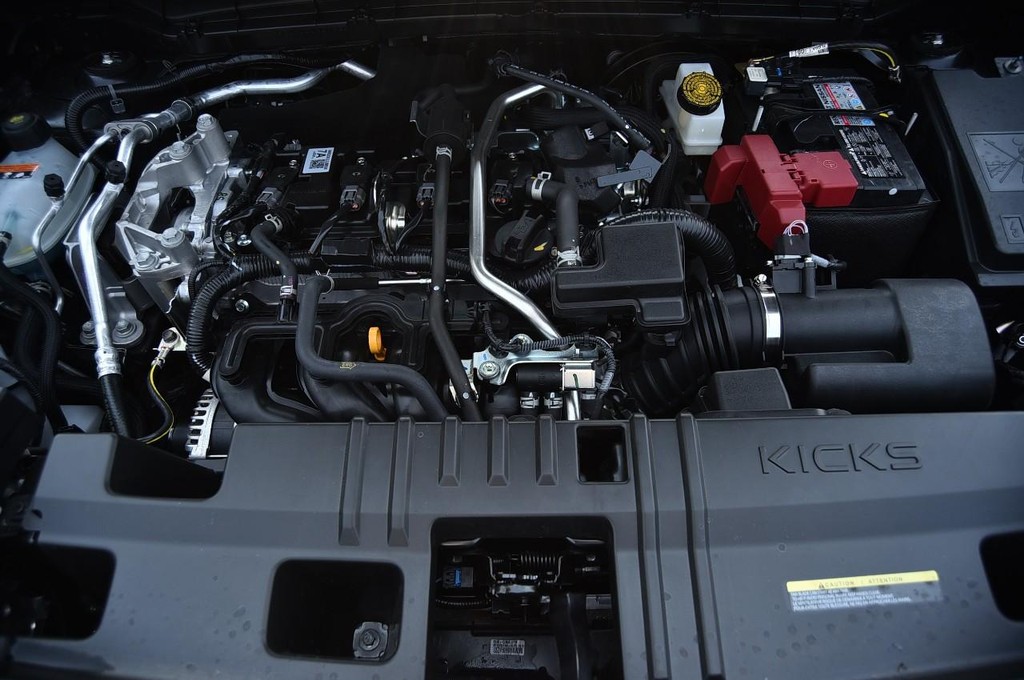 Nissan Kicks Vehicle Image 27