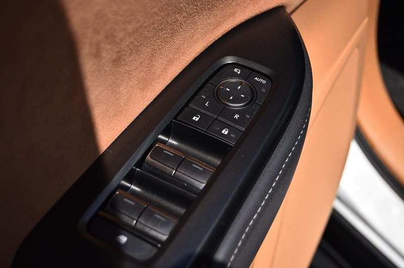 Lexus RZ Vehicle Image 09