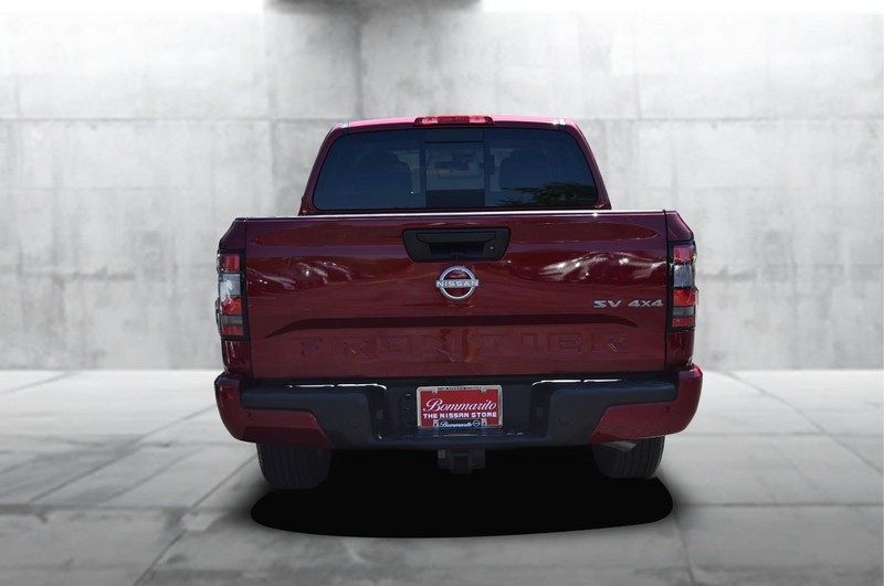 Nissan Frontier Vehicle Image 06