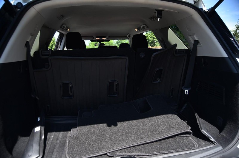 Nissan Pathfinder Vehicle Image 26