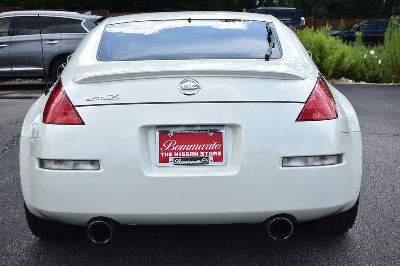 Nissan 350Z Vehicle Image 06