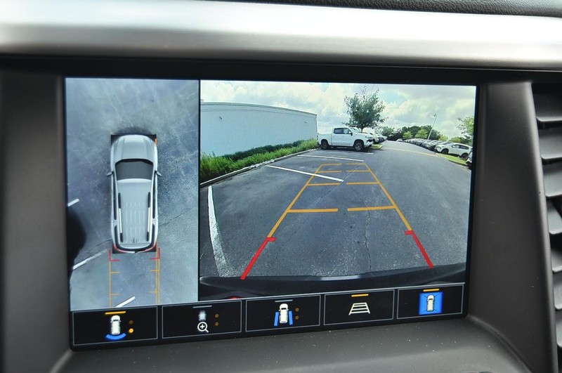 GMC Acadia Vehicle Image 16