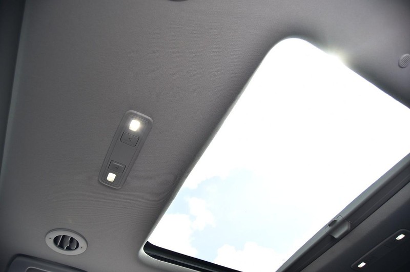 GMC Acadia Vehicle Image 28