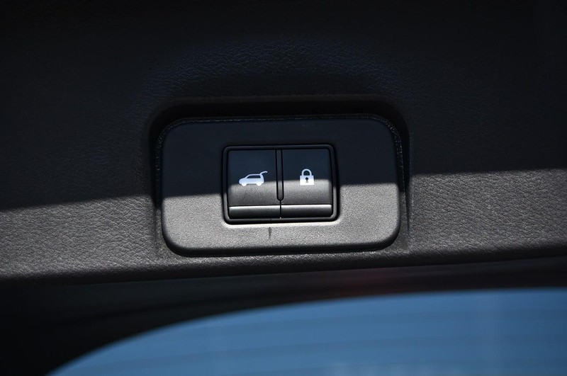 Nissan Rogue Vehicle Image 29