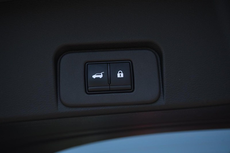 Nissan Rogue Vehicle Image 27
