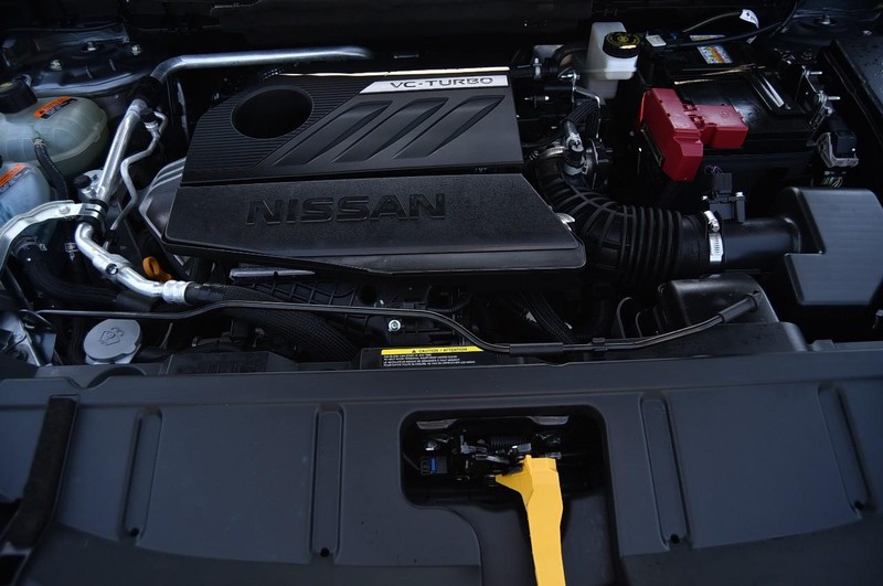 Nissan Rogue Vehicle Image 28
