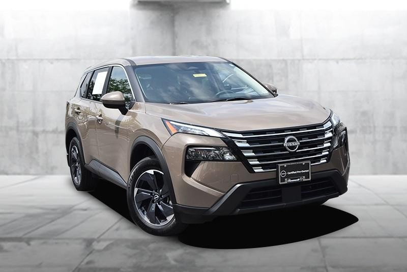 Nissan Rogue Vehicle Image 02