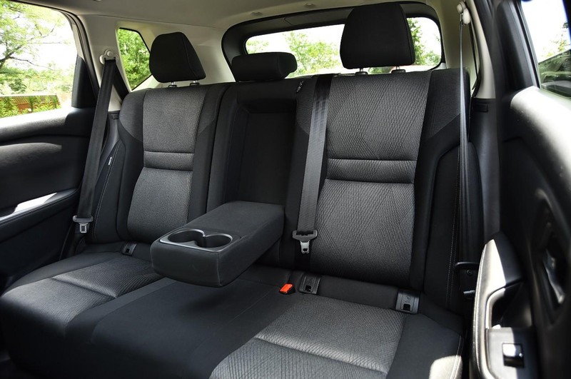 Nissan Rogue Vehicle Image 21