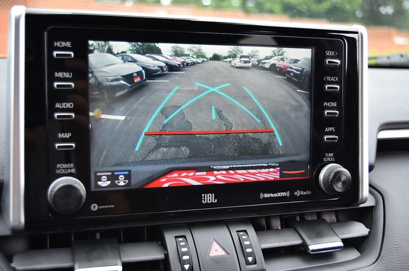 Toyota RAV4 Hybrid Vehicle Image 13