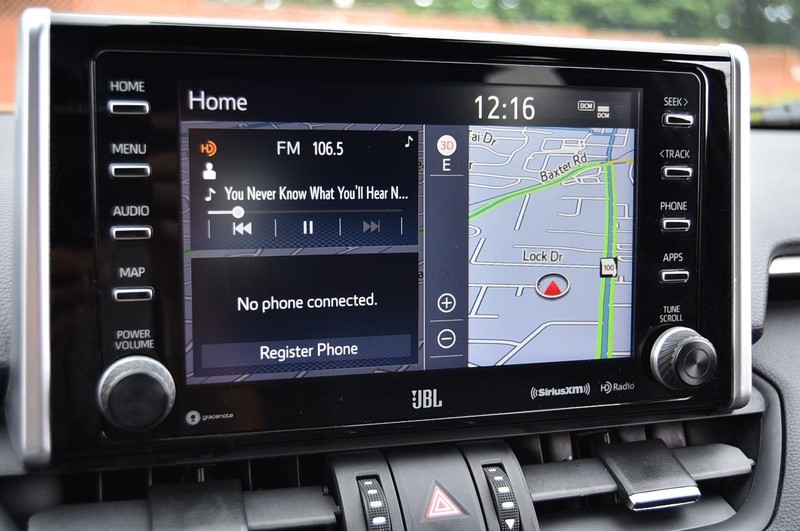 Toyota RAV4 Hybrid Vehicle Image 14