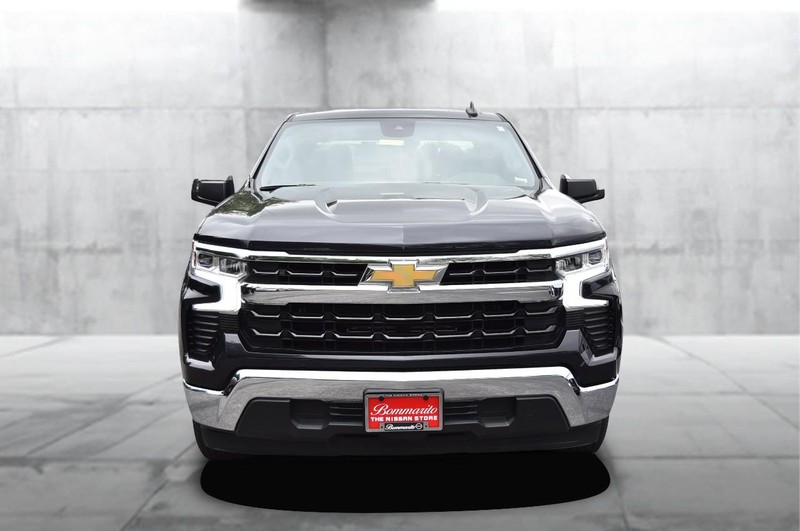Chevrolet Silverado 1500 Vehicle Image 04