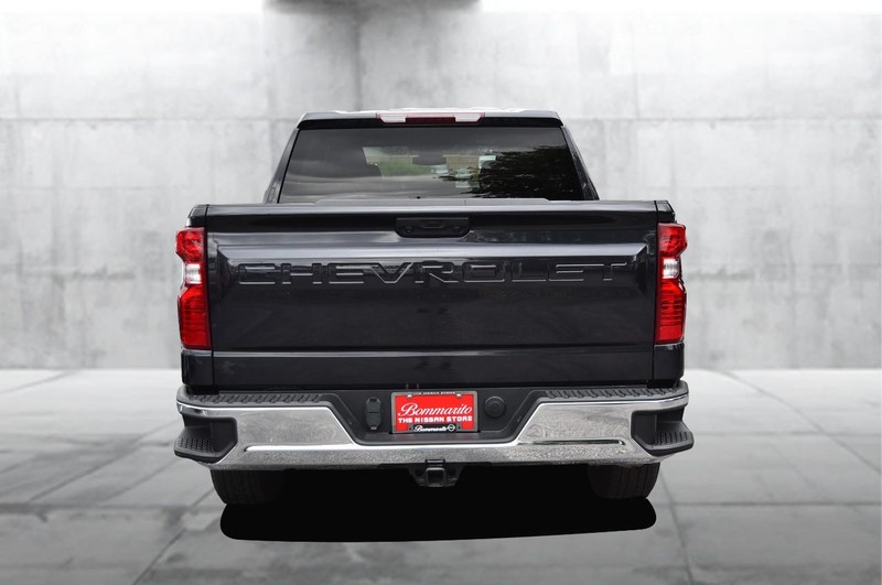 Chevrolet Silverado 1500 Vehicle Image 06