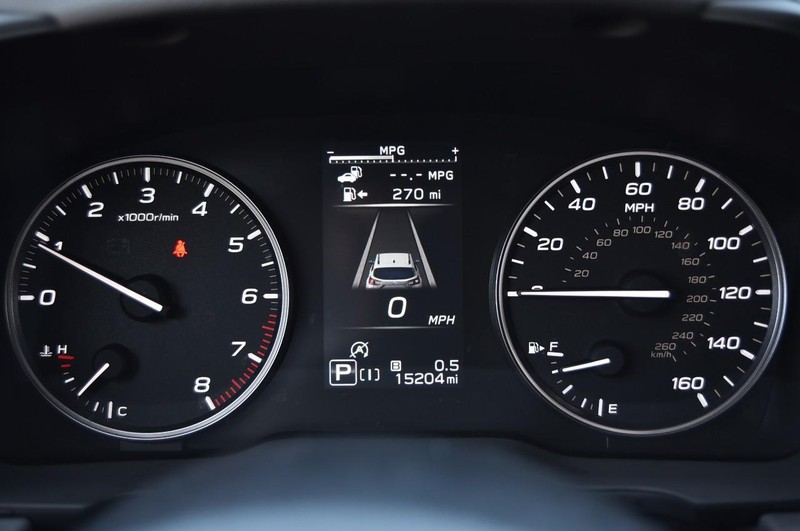 Subaru Crosstrek Vehicle Image 11