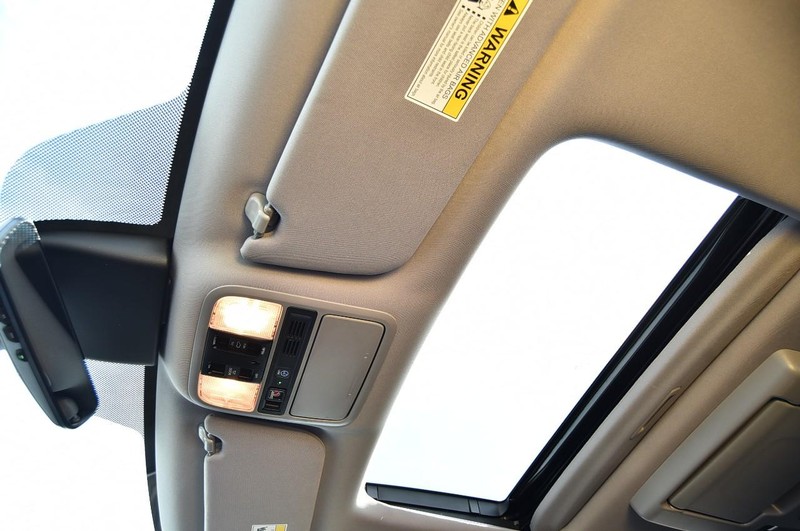 Honda Odyssey Vehicle Image 25