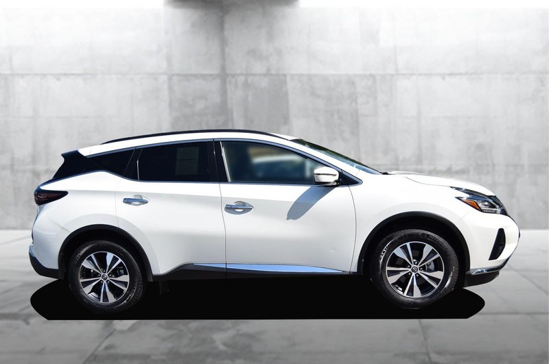 Nissan Murano Vehicle Image 05