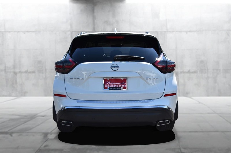 Nissan Murano Vehicle Image 06