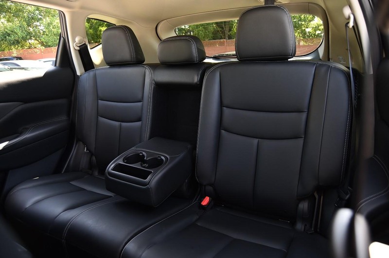 Nissan Murano Vehicle Image 22