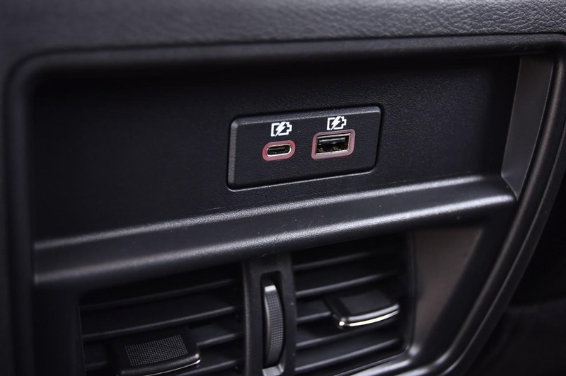 Nissan Murano Vehicle Image 23
